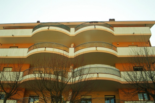 Fassade von Wohnung zum Kauf in Atri