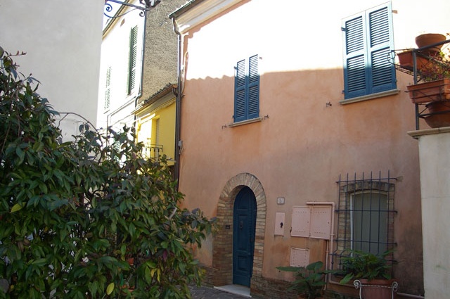Atri, 2 Bedrooms Bedrooms, ,2 BathroomsBathrooms,Haus,Kaufen,Portico Capritti 9,1462