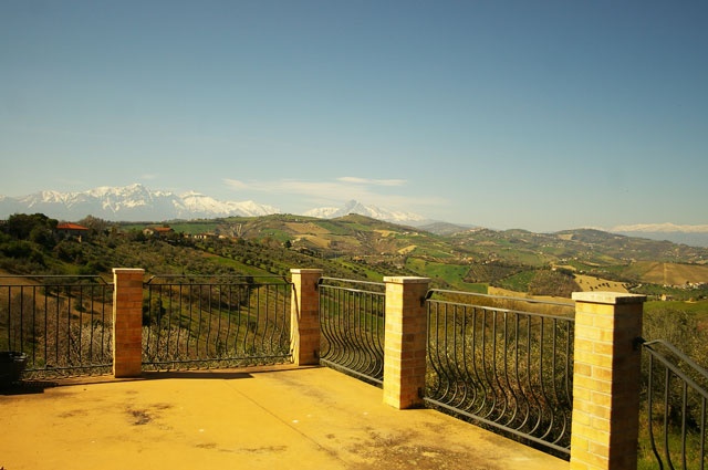 San Giacomo, Atri, 5 Bedrooms Bedrooms, ,2 BathroomsBathrooms,Landhaus,Kaufen,Via Burnazia 1,1472