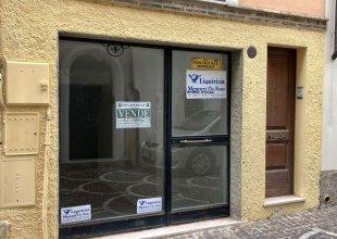 Atri, 2 Rooms Rooms,1 BathroomBathrooms,Gewerbe,Kaufen,Vico Firmani ,1540