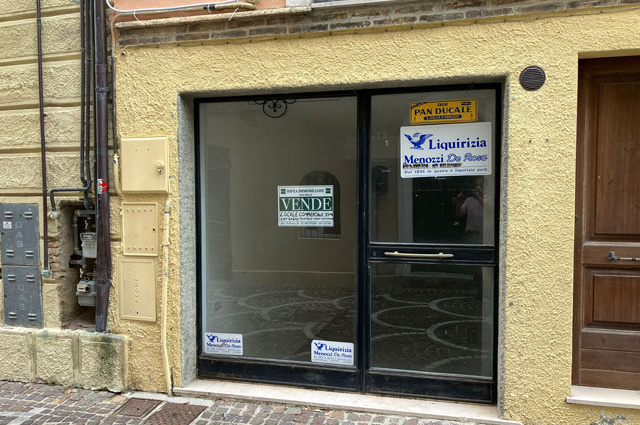 Atri, 2 Rooms Rooms,1 BathroomBathrooms,Gewerbe,Kaufen,Vico Firmani ,1540