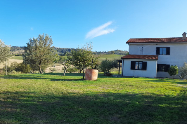Atri, 2 Bedrooms Bedrooms, ,2 BathroomsBathrooms,Villa,Kaufen,Contrada Cagno 30,1544