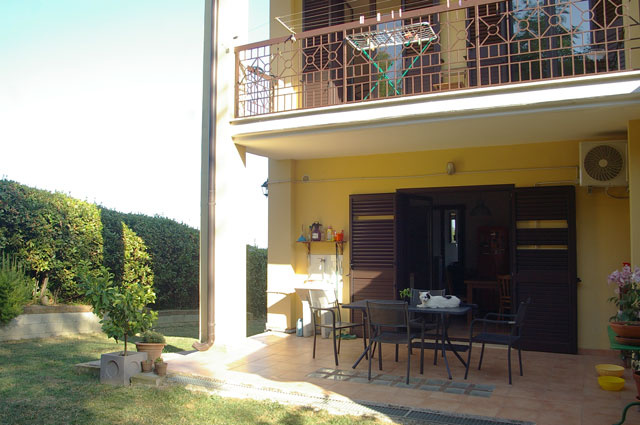 Atri, 3 Bedrooms Bedrooms, ,2 BathroomsBathrooms,Haus,Kaufen,Via Proserpina 21,1547